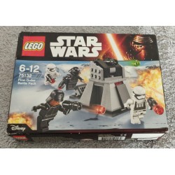 LEGO STAR WARS 75132 Pack...