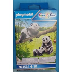 Famille de pandas Playmobil...