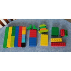 Lot 90 cubes Duplo 10 couleurs